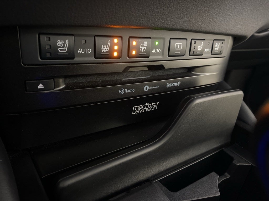 2022 Lexus ES 350 Ultra Luxury