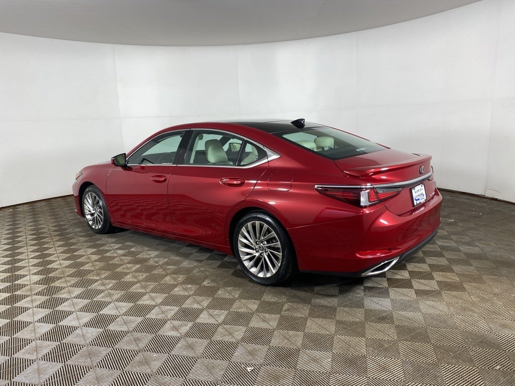 2022 Lexus ES 350 Ultra Luxury