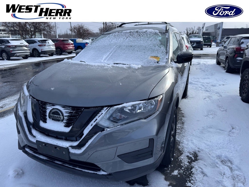 2018 Nissan Rogue SV