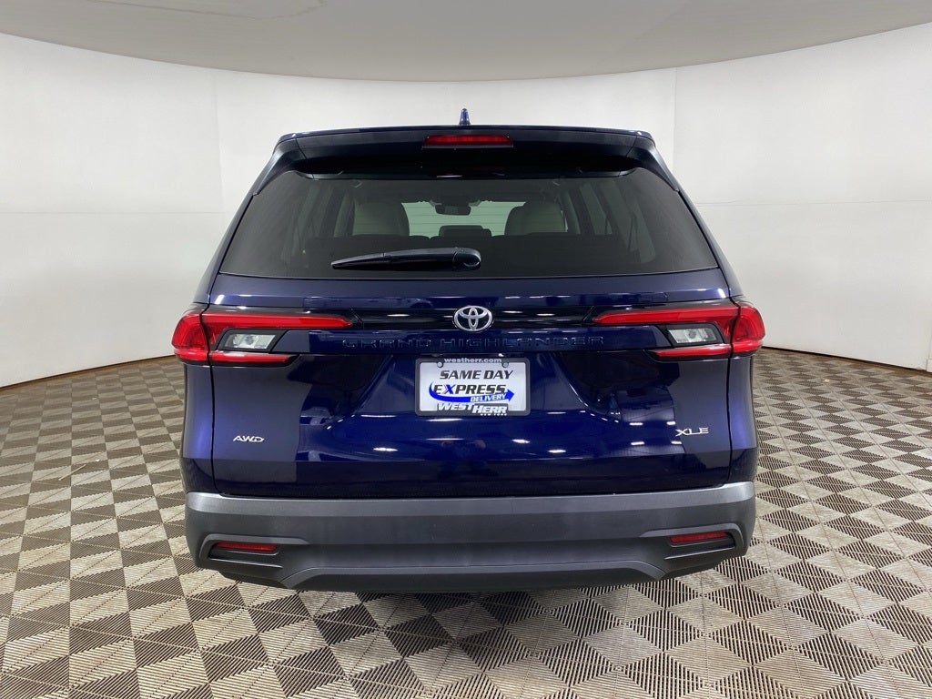 2024 Toyota Grand Highlander XLE