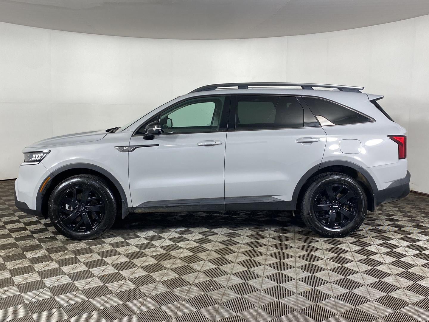 2023 Kia Sorento X-Line S