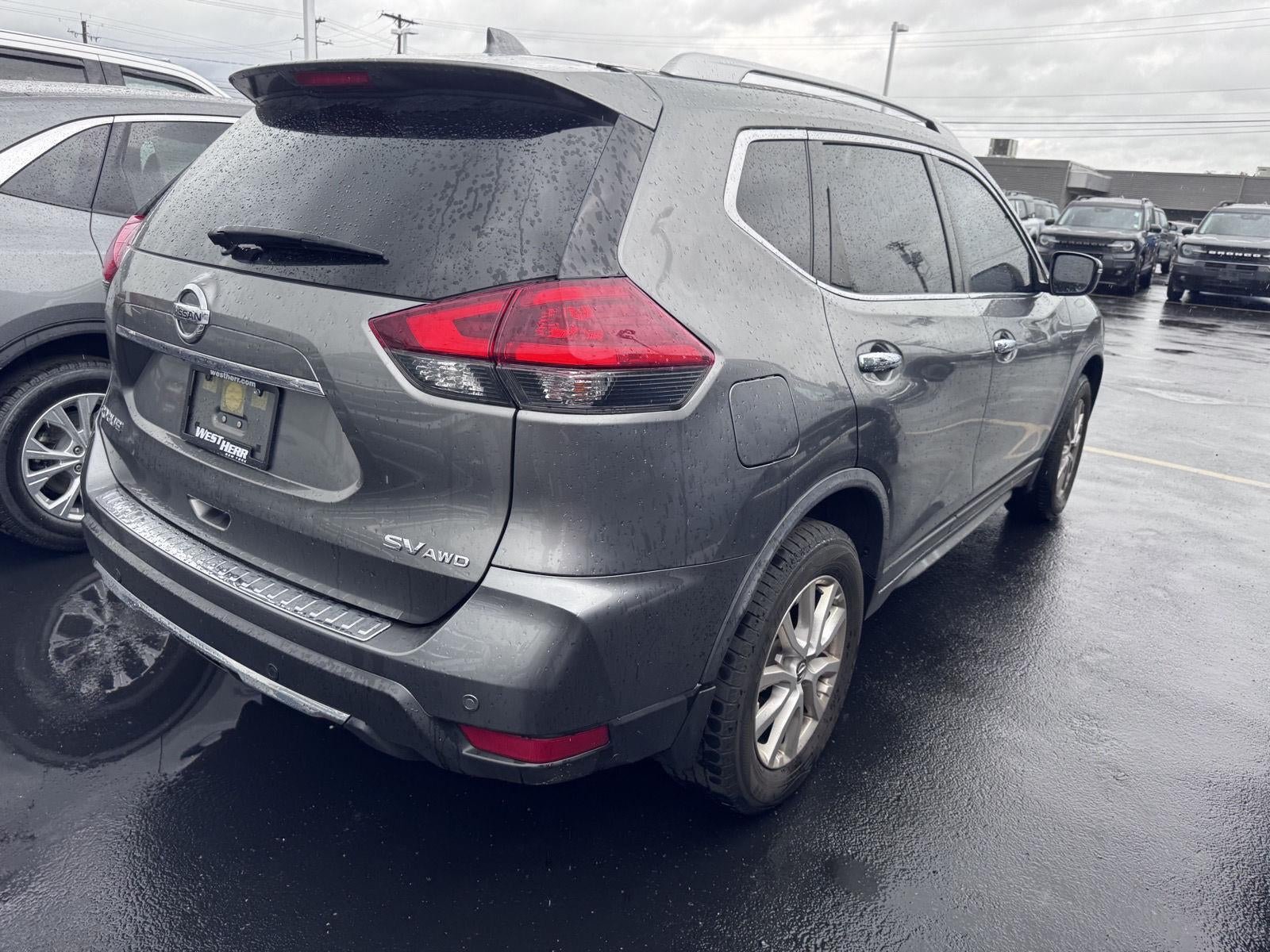 2020 Nissan Rogue SV