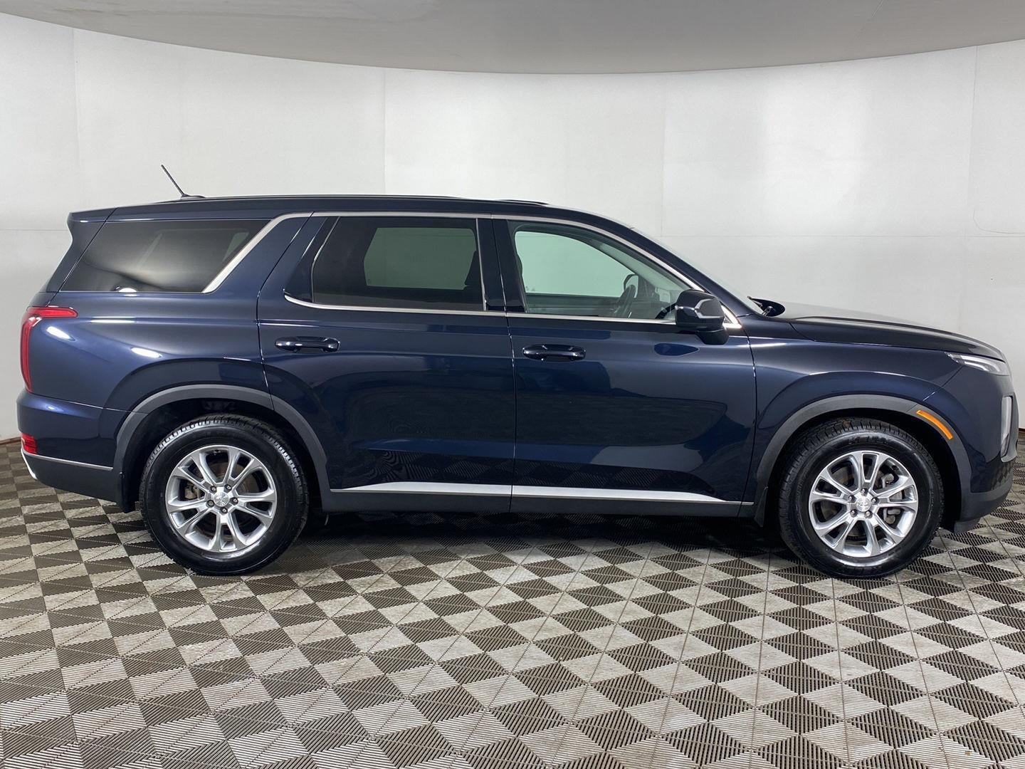 2022 Hyundai PALISADE SE