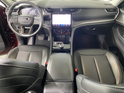 2023 Jeep Grand Cherokee Base