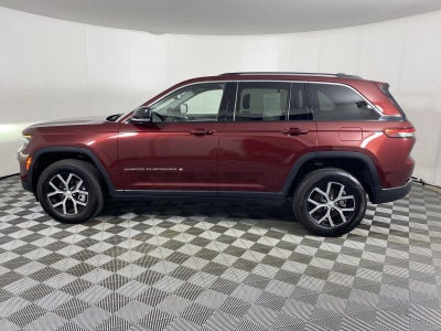 2023 Jeep Grand Cherokee Base