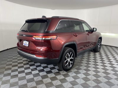2023 Jeep Grand Cherokee Base