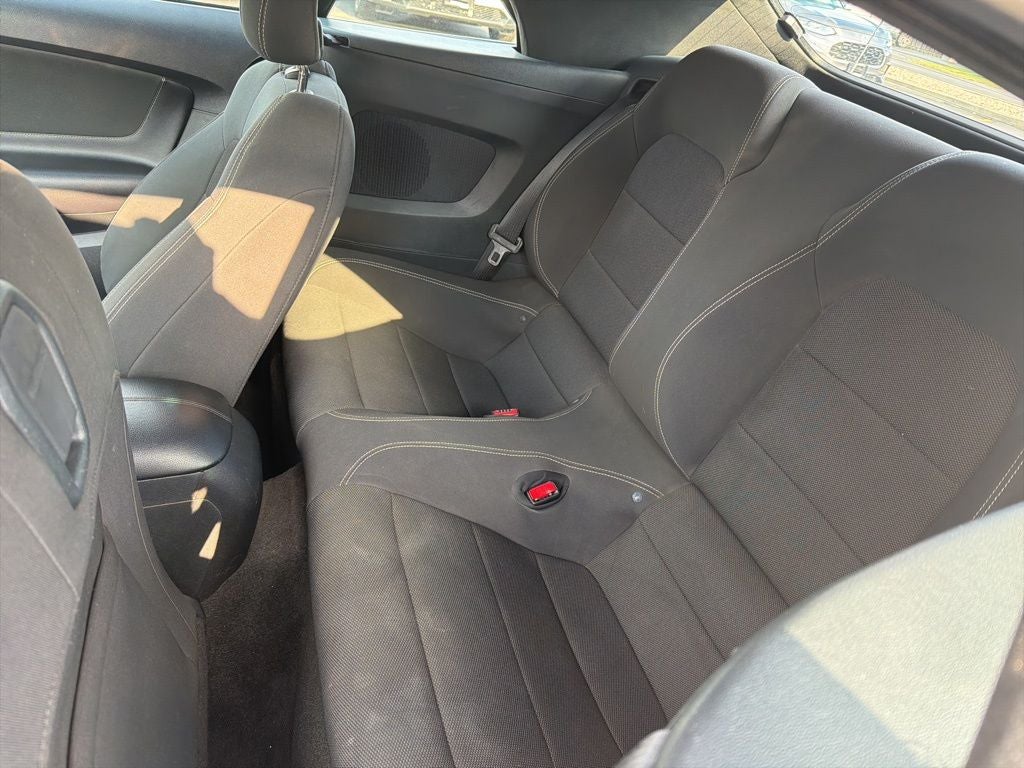 2015 Ford Mustang V6