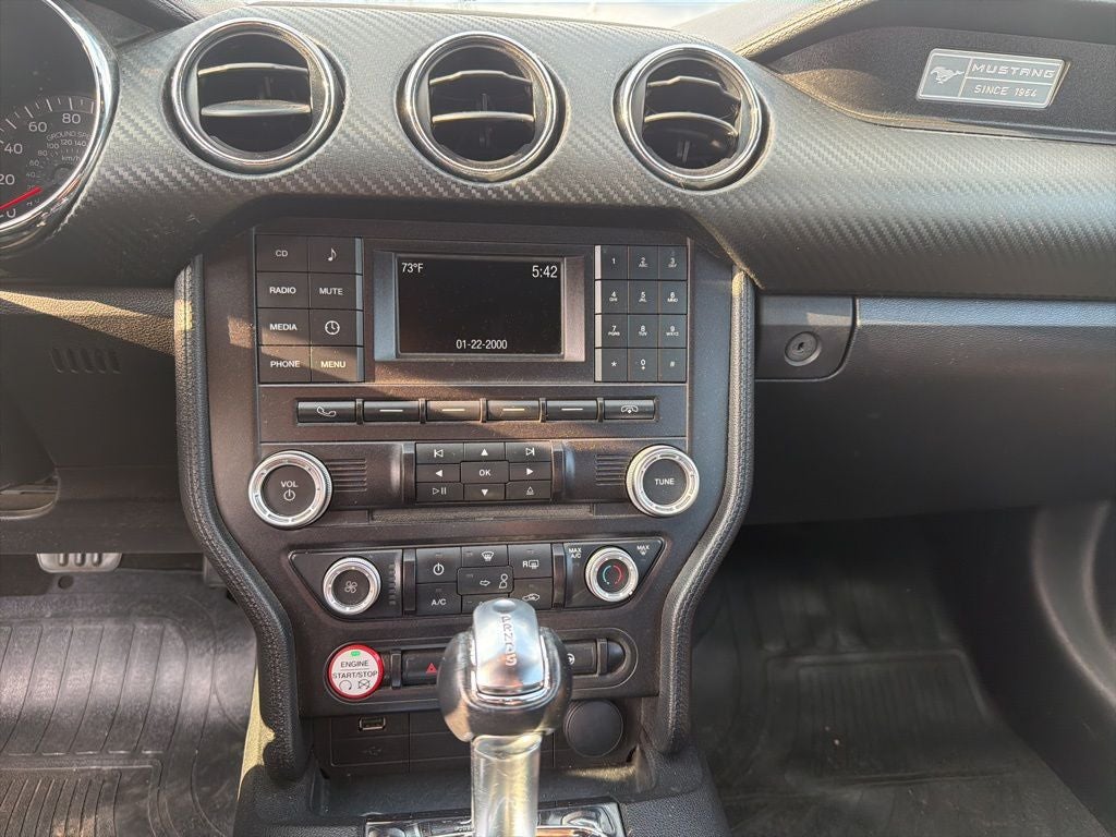 2015 Ford Mustang V6