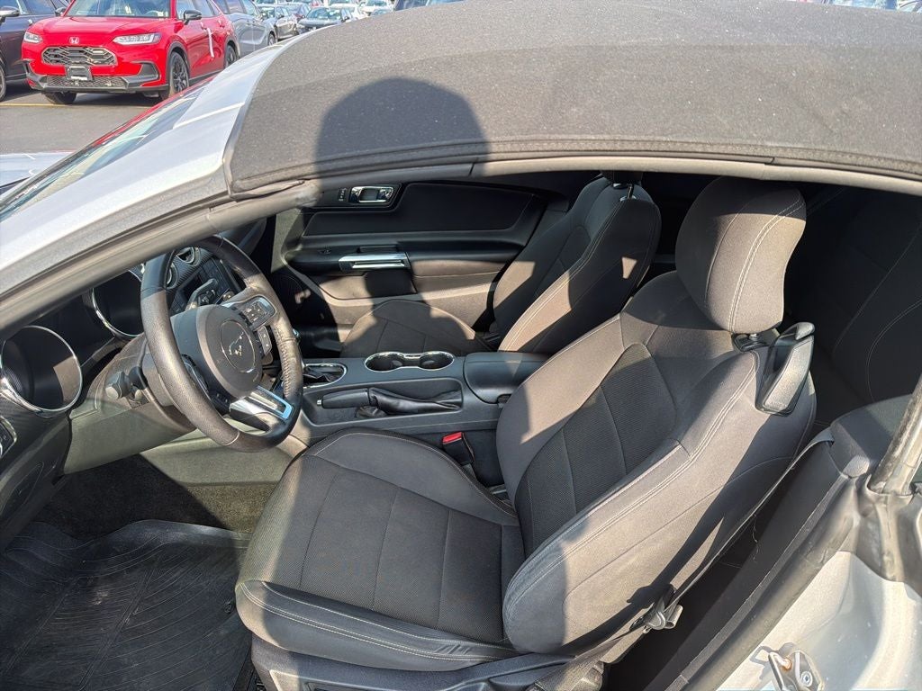 2015 Ford Mustang V6