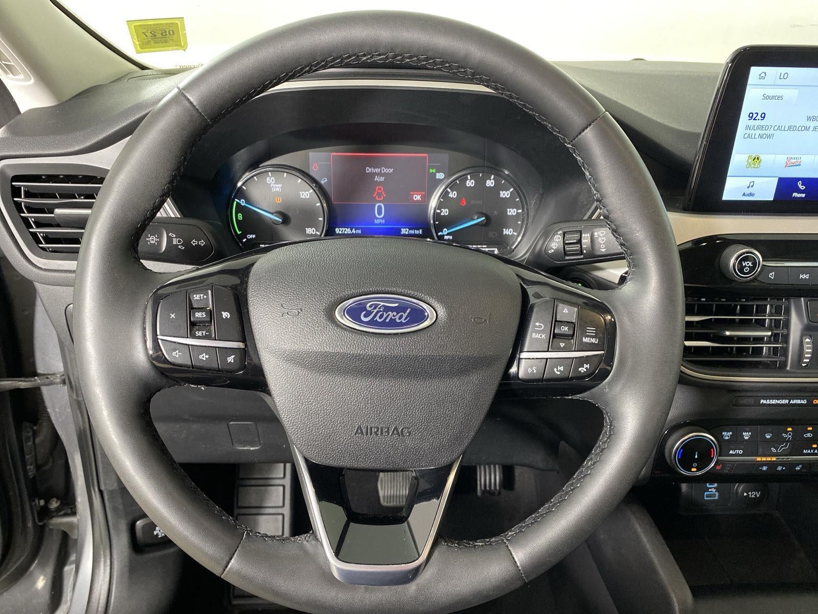 2022 Ford Escape SE Hybrid