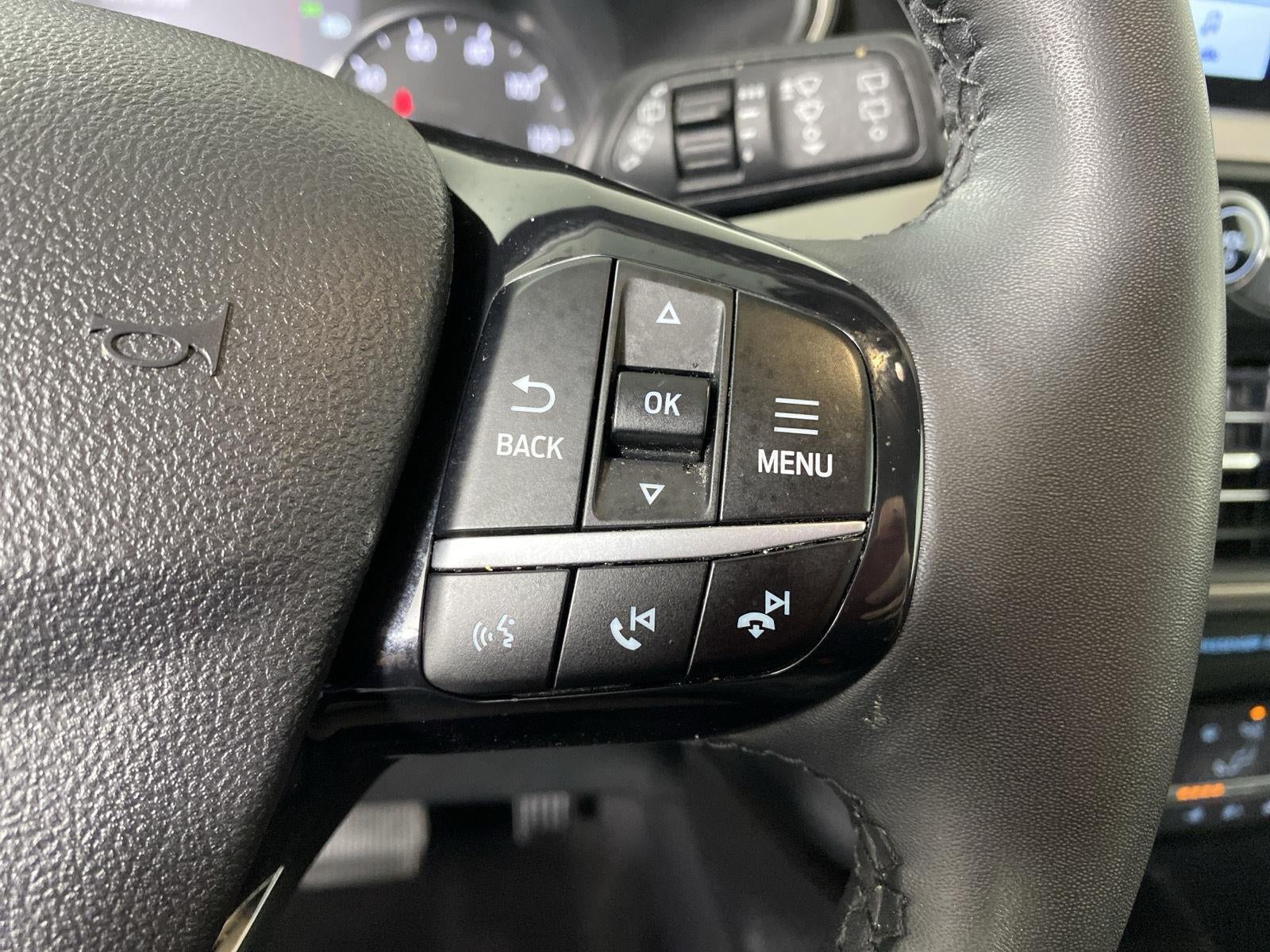 2022 Ford Escape SE Hybrid