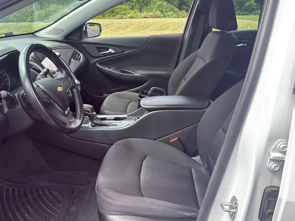 2021 Chevrolet Malibu RS