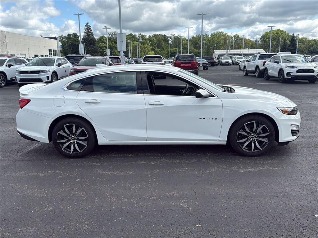 2021 Chevrolet Malibu RS