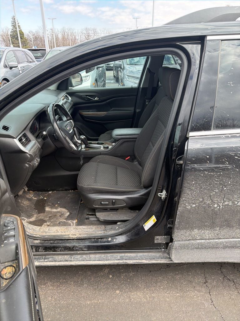 2019 GMC Acadia SLE-2