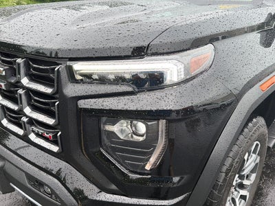 2024 GMC Canyon 4WD AT4
