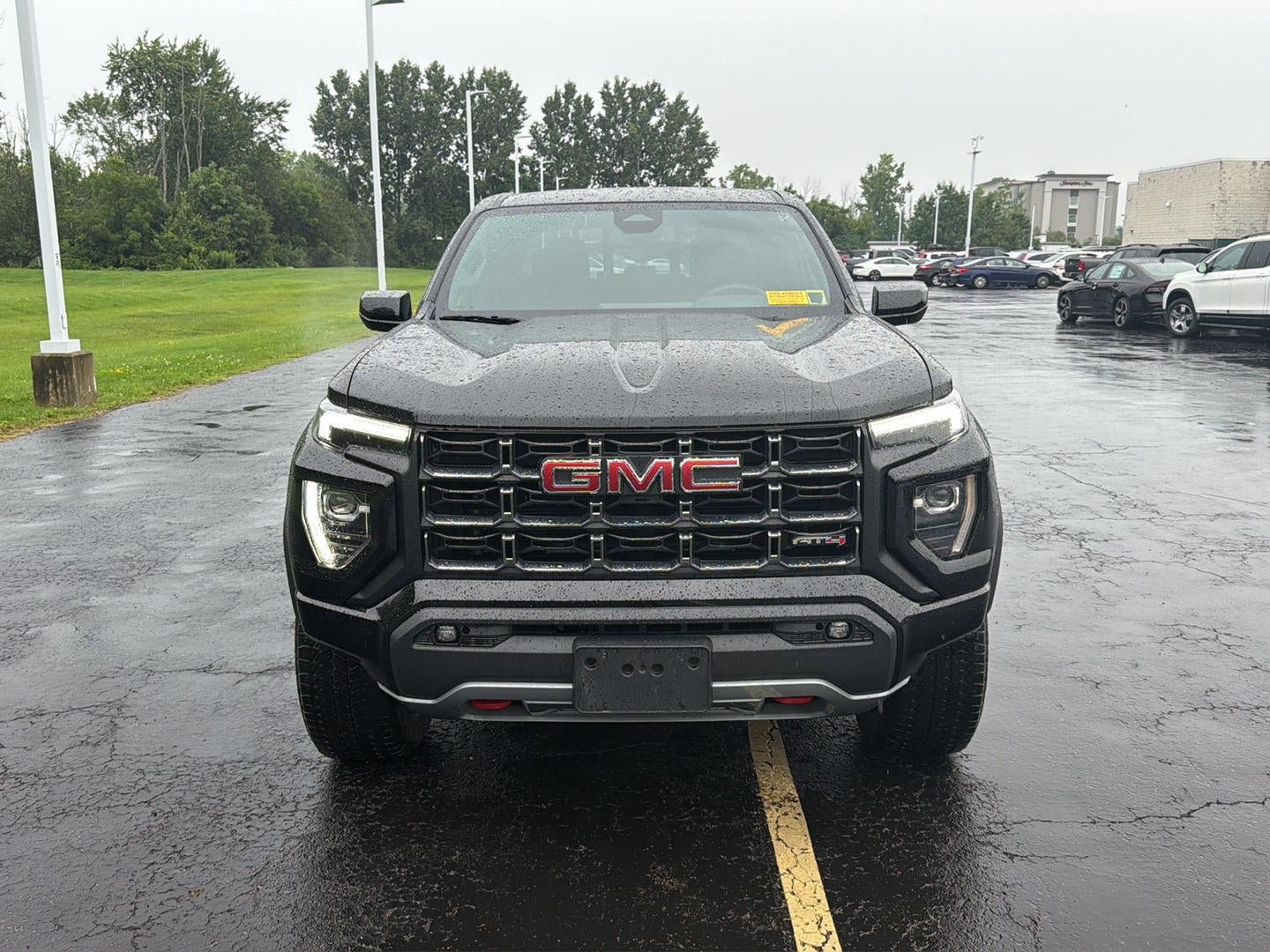 2024 GMC Canyon 4WD AT4