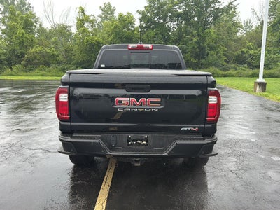 2024 GMC Canyon 4WD AT4