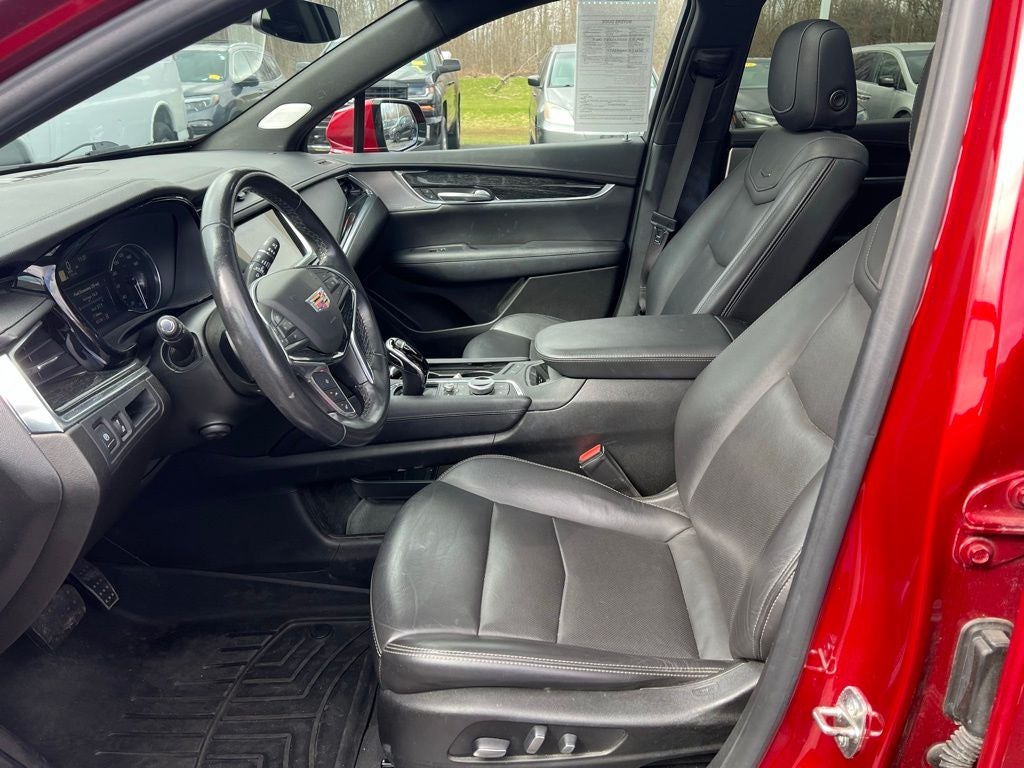 2021 Cadillac XT5 Premium Luxury