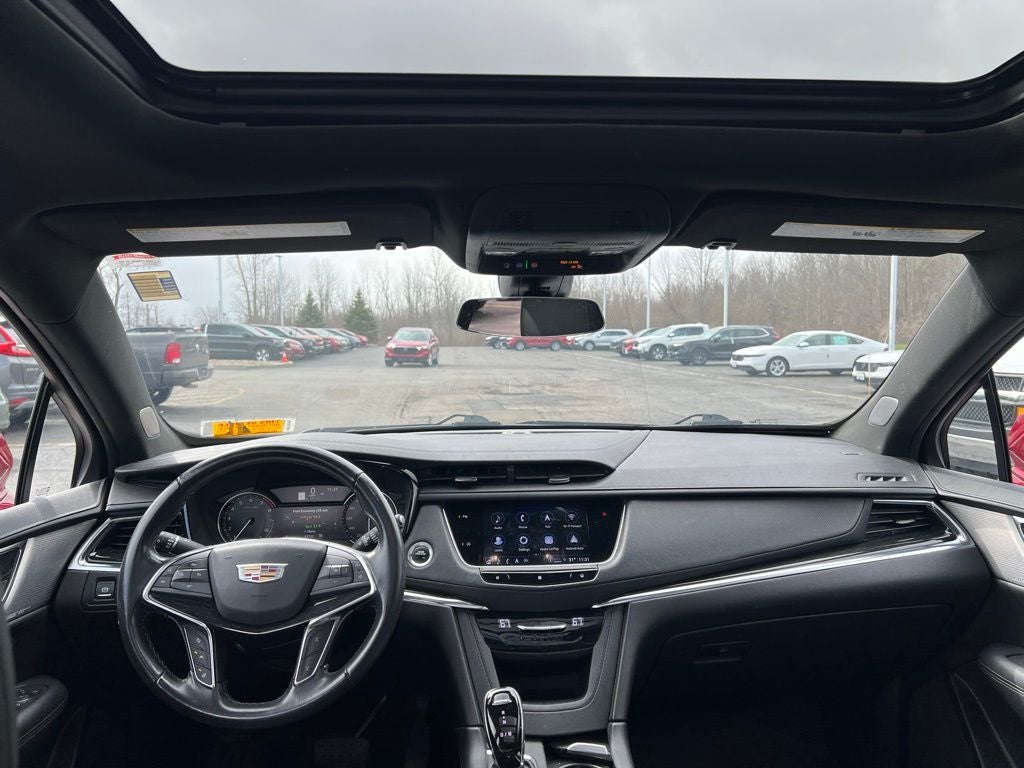 2021 Cadillac XT5 Premium Luxury