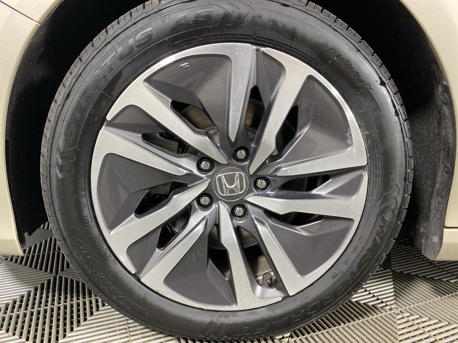 2019 Honda Accord Hybrid Base