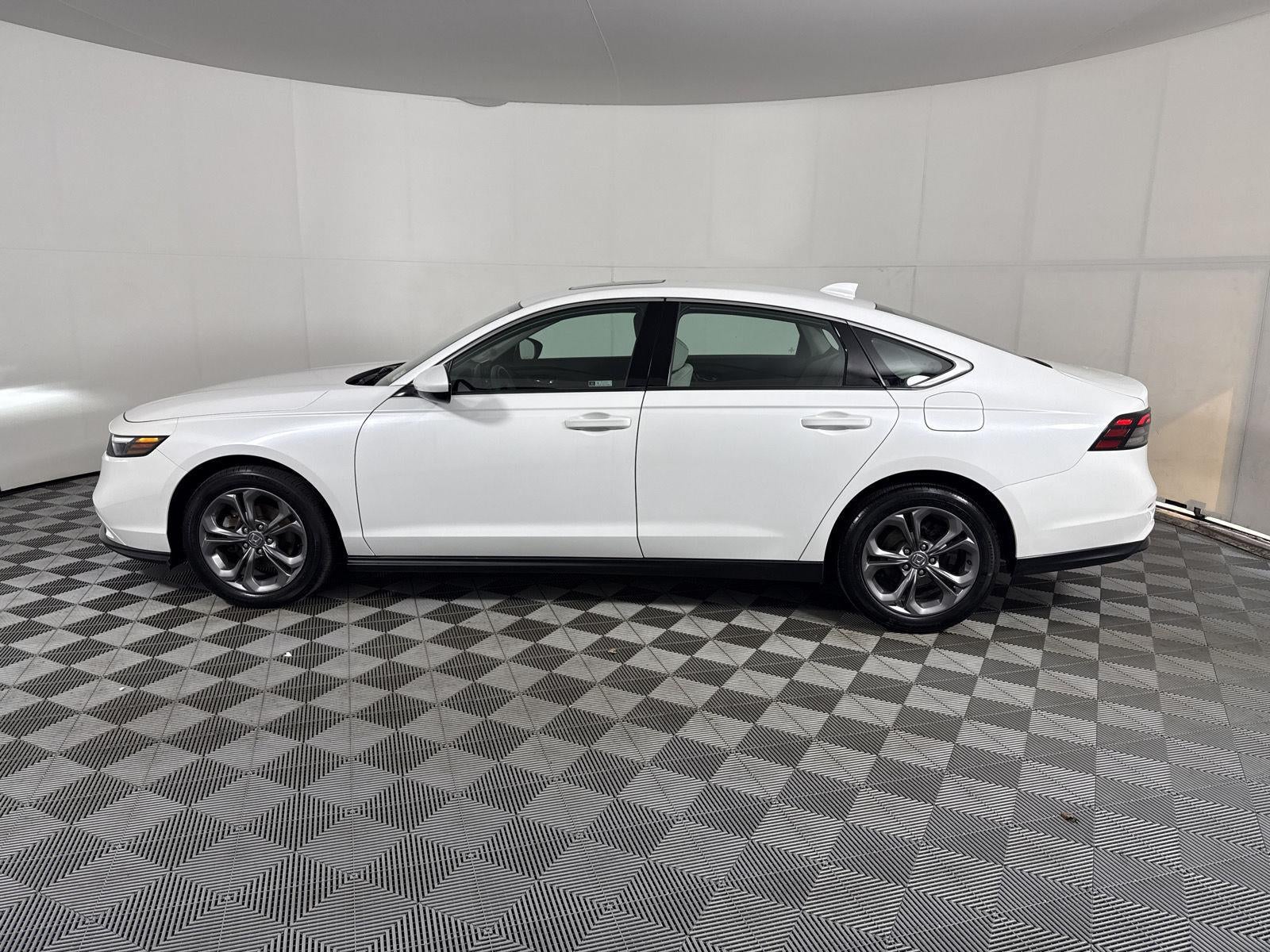 2023 Honda Accord Sedan EX