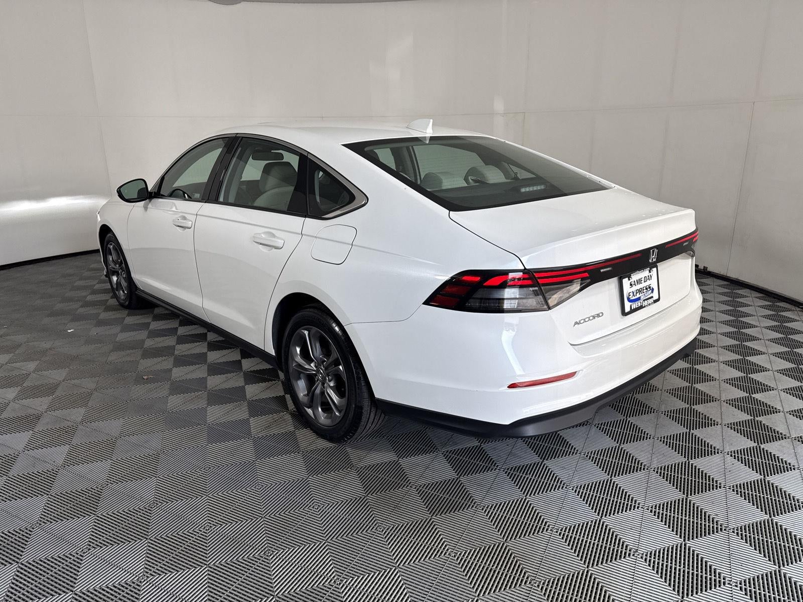 2023 Honda Accord Sedan EX