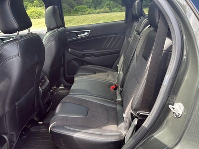 2022 Ford Edge ST