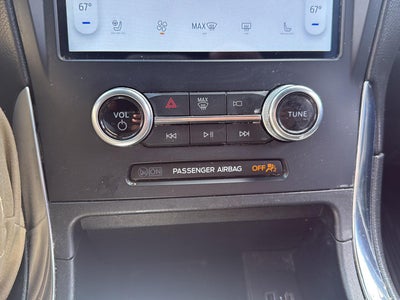 2022 Ford Edge ST