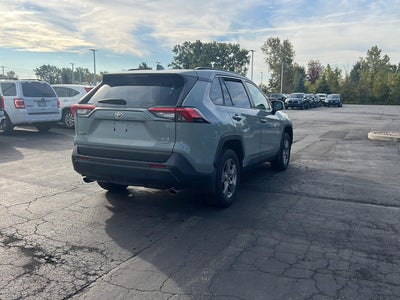 2023 Toyota RAV4 XLE