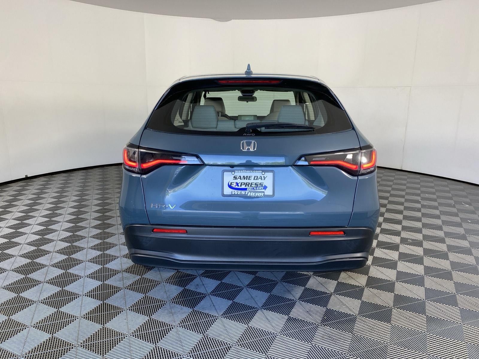 2023 Honda HR-V LX