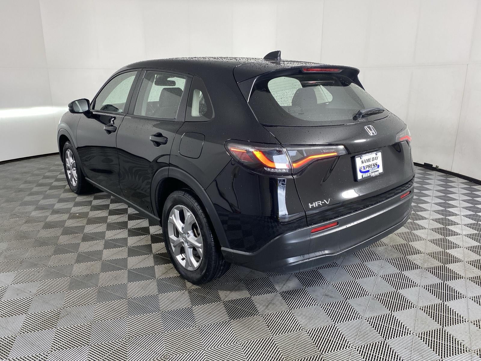 2023 Honda HR-V LX