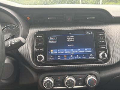 2023 Nissan Kicks SV