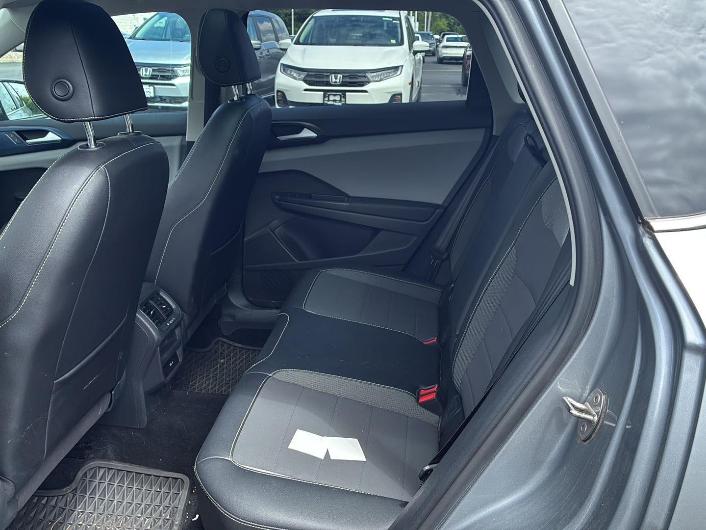 2022 Volkswagen Taos SE