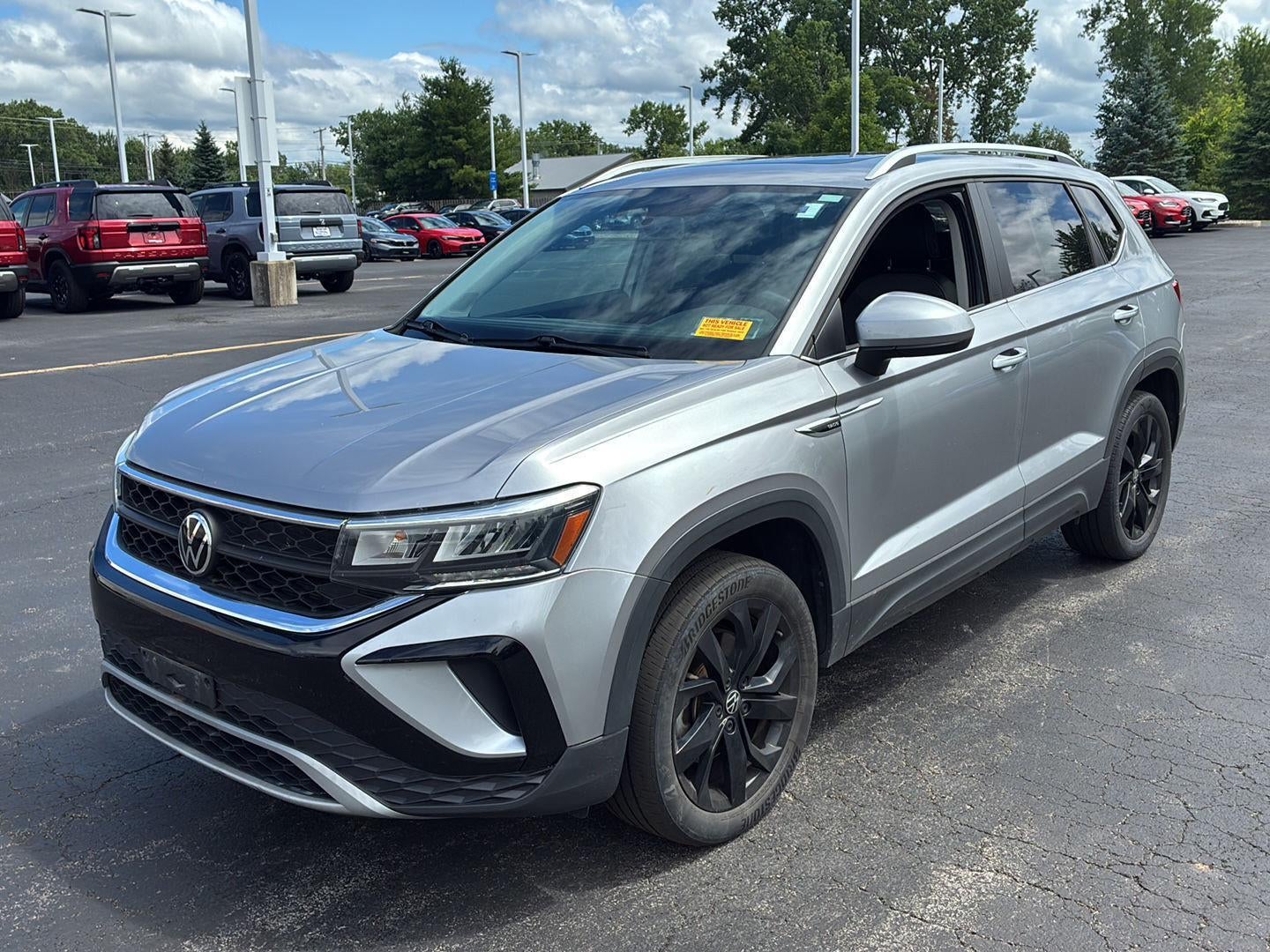 2022 Volkswagen Taos SE