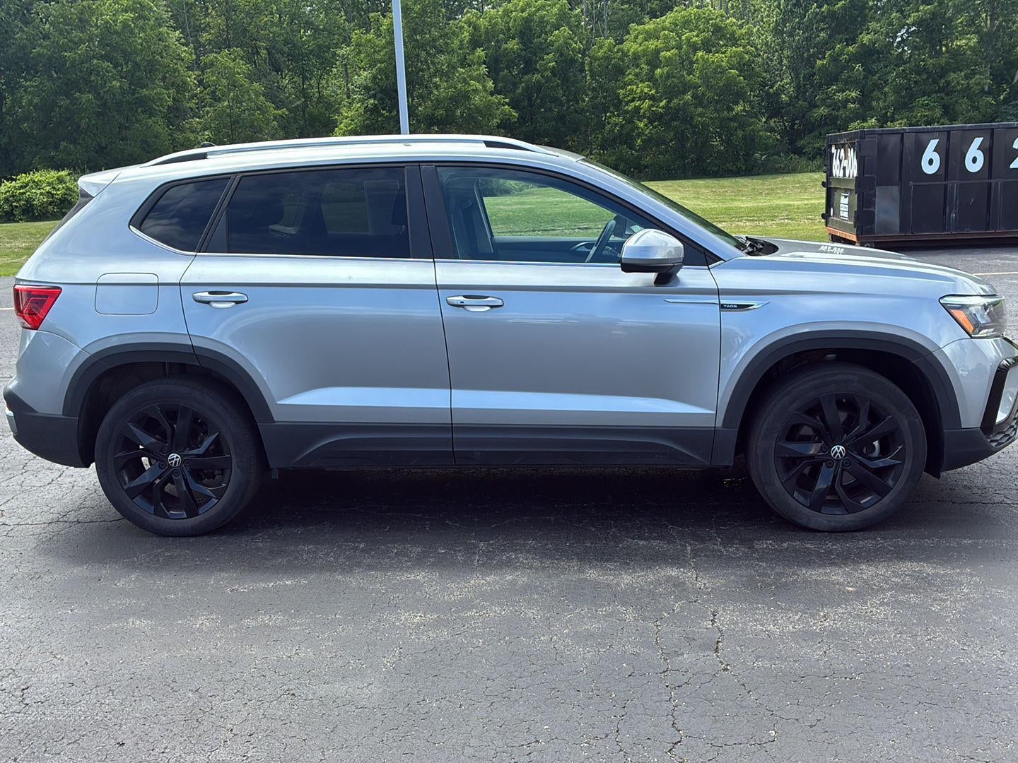 2022 Volkswagen Taos SE