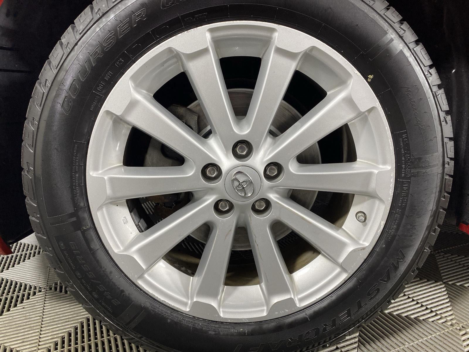 2011 Toyota Venza Base