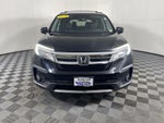 2020 Honda Pilot Touring w/Rear Captain's Chairs