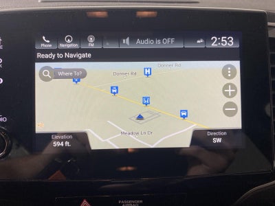 2020 Honda Pilot Touring w/Rear Captain's Chairs