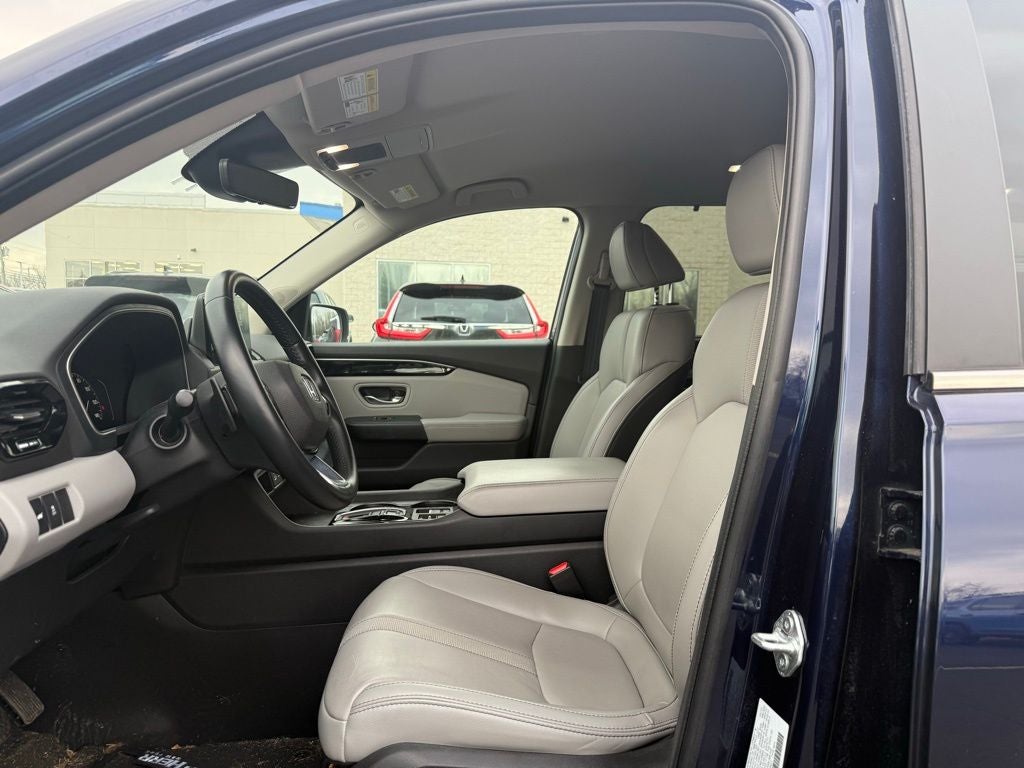 2023 Honda Pilot EX-L 8 Passenger