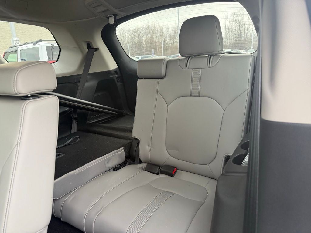 2023 Honda Pilot EX-L 8 Passenger
