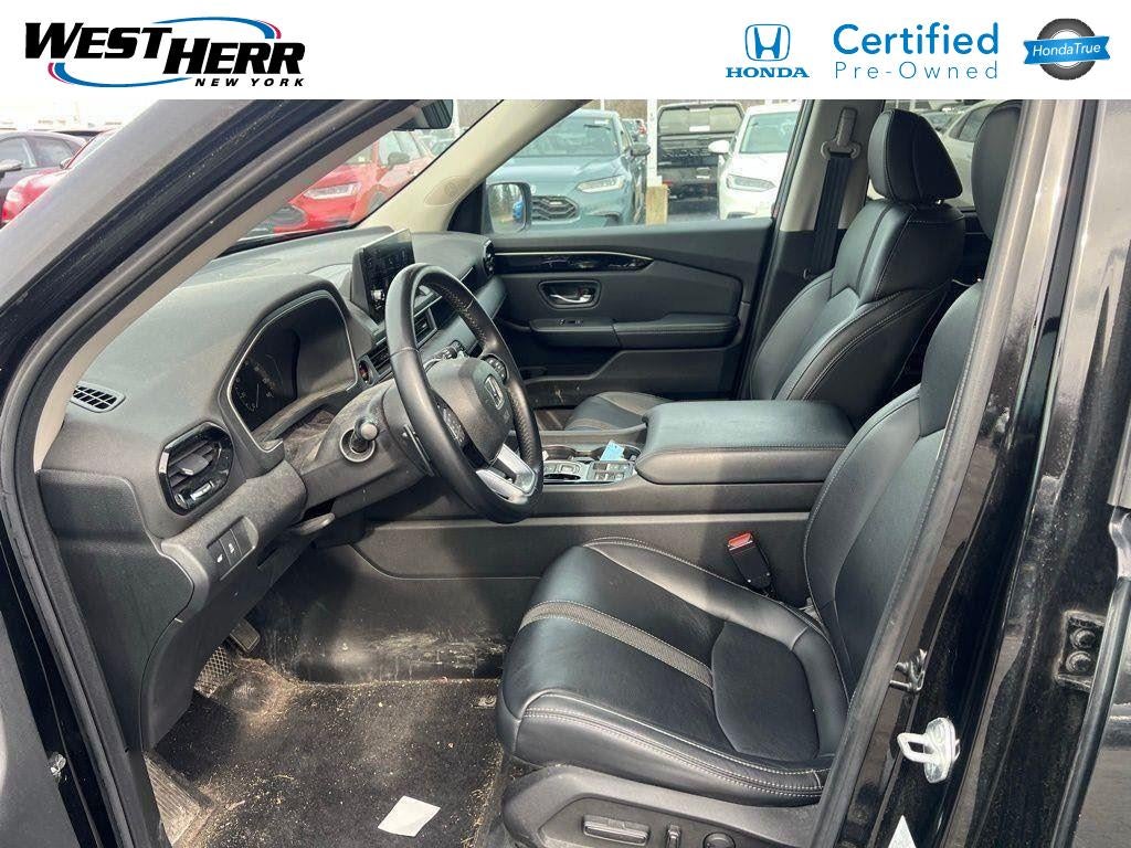 2023 Honda Pilot EX-L 8 Passenger