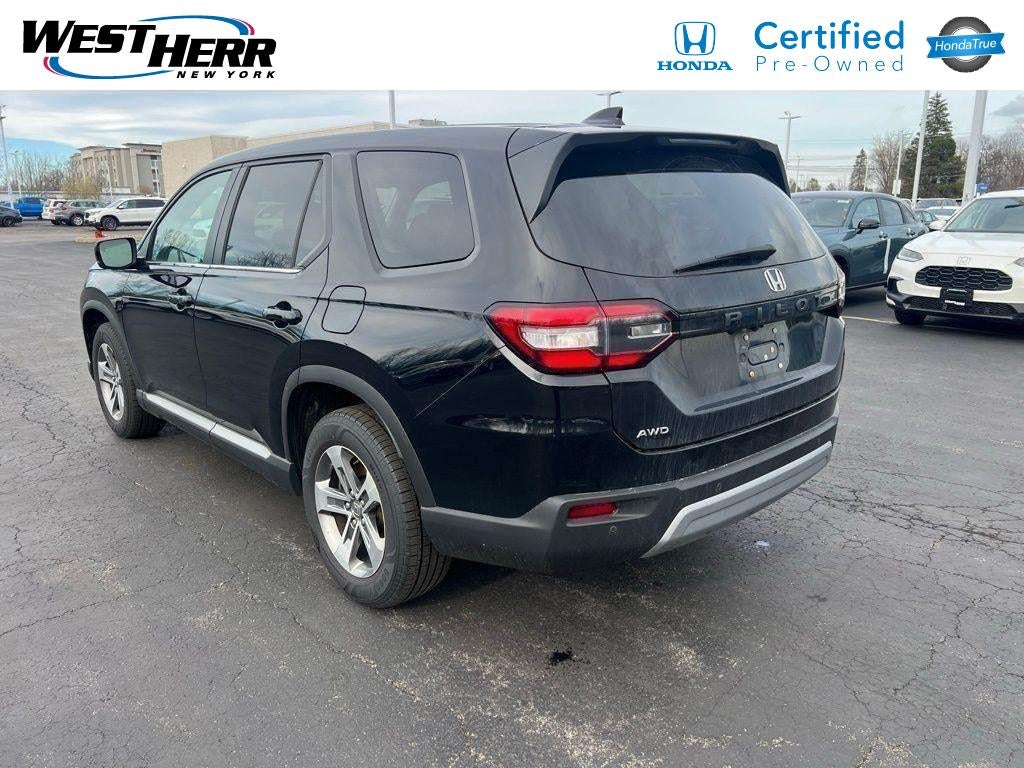 2023 Honda Pilot EX-L 8 Passenger