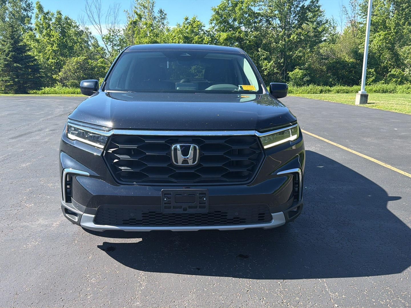 2023 Honda Pilot EX-L w/Rear Captain's Chairs