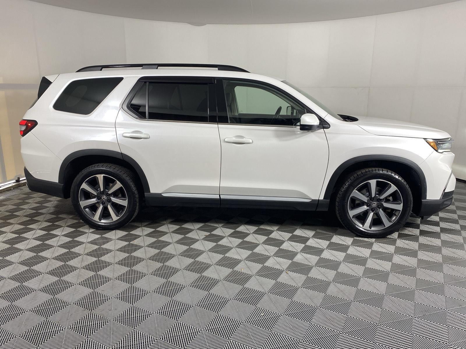 2023 Honda Pilot Elite