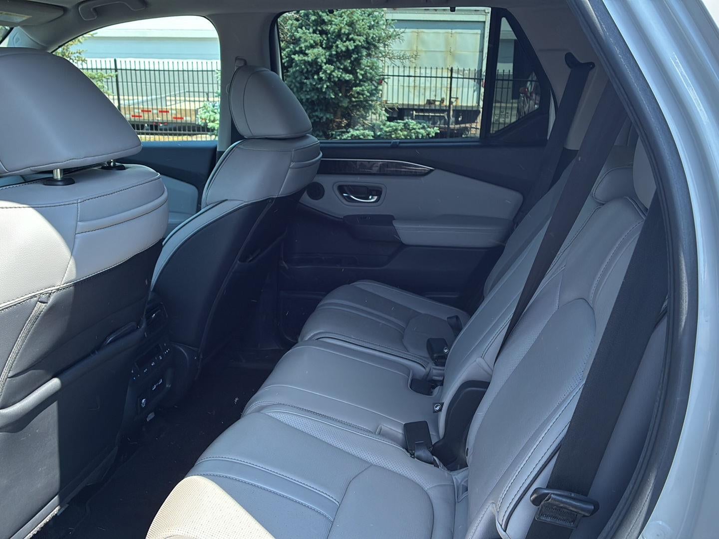 2023 Honda Pilot Elite