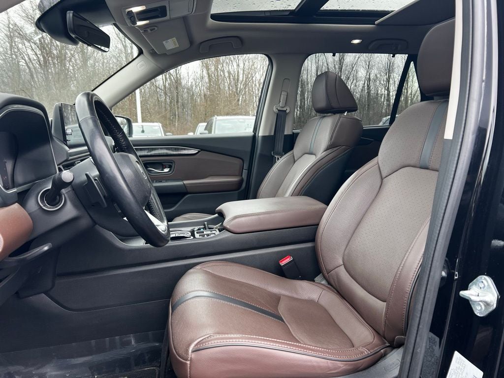 2023 Honda Pilot Elite