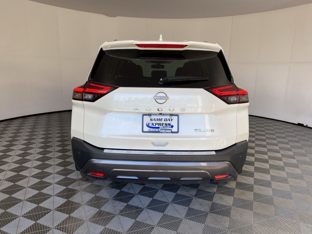 2023 Nissan Rogue SL
