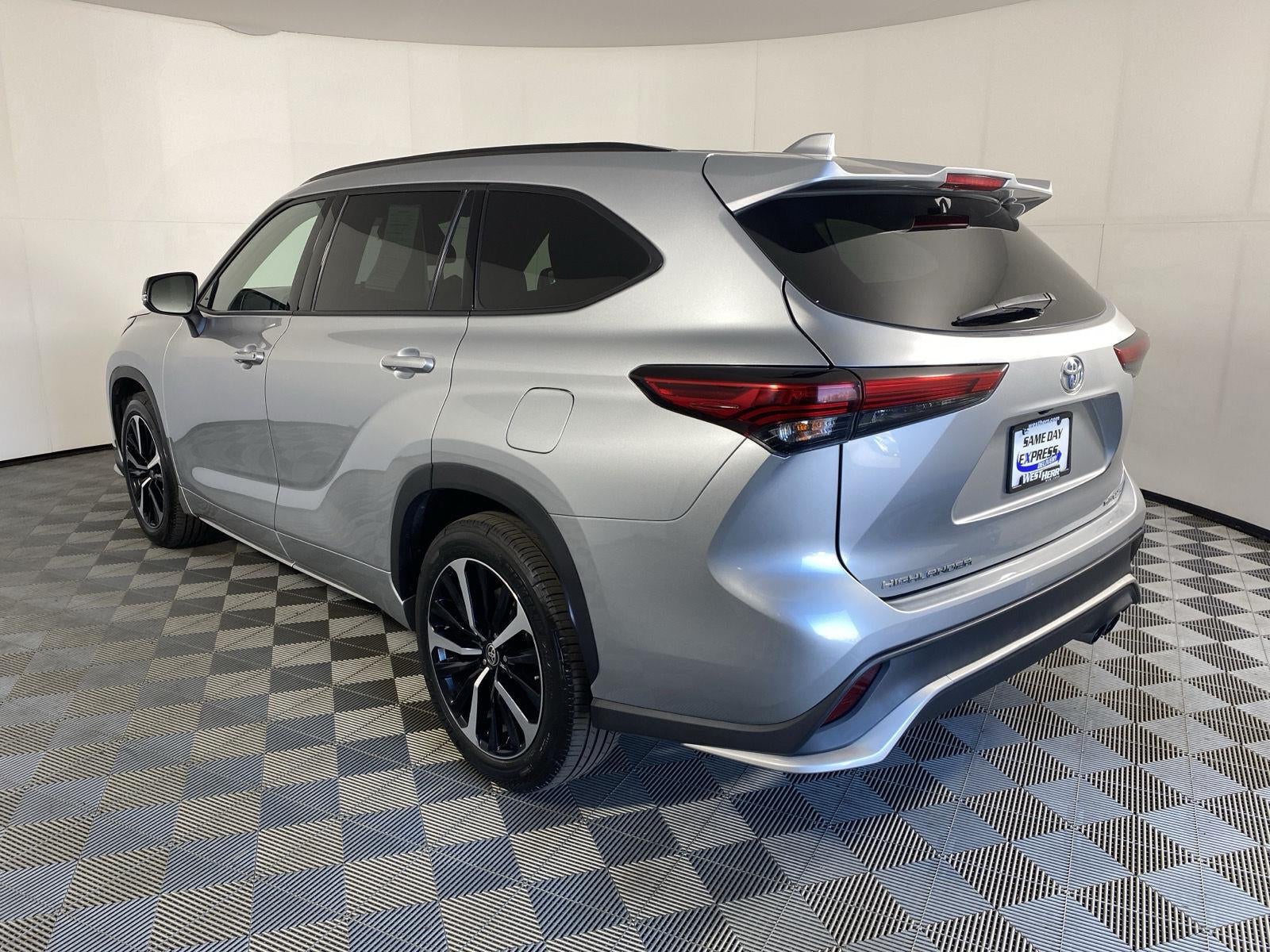 2021 Toyota Highlander XSE