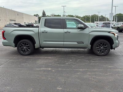 2024 Toyota Tundra Platinum HV