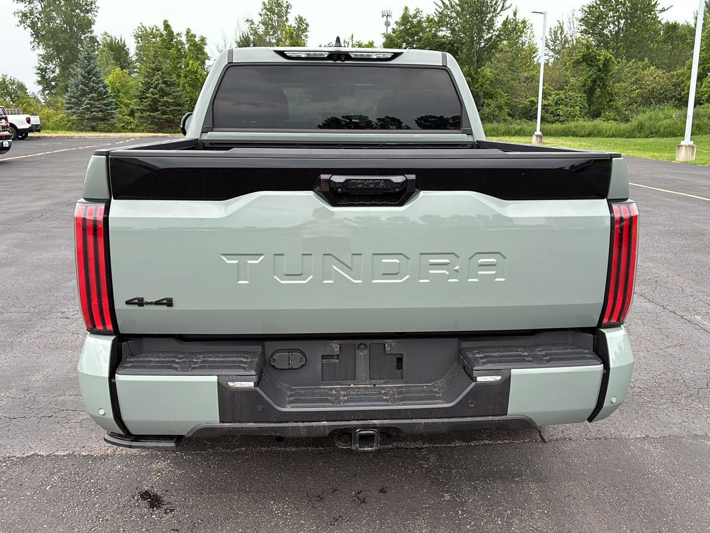 2024 Toyota Tundra Platinum HV
